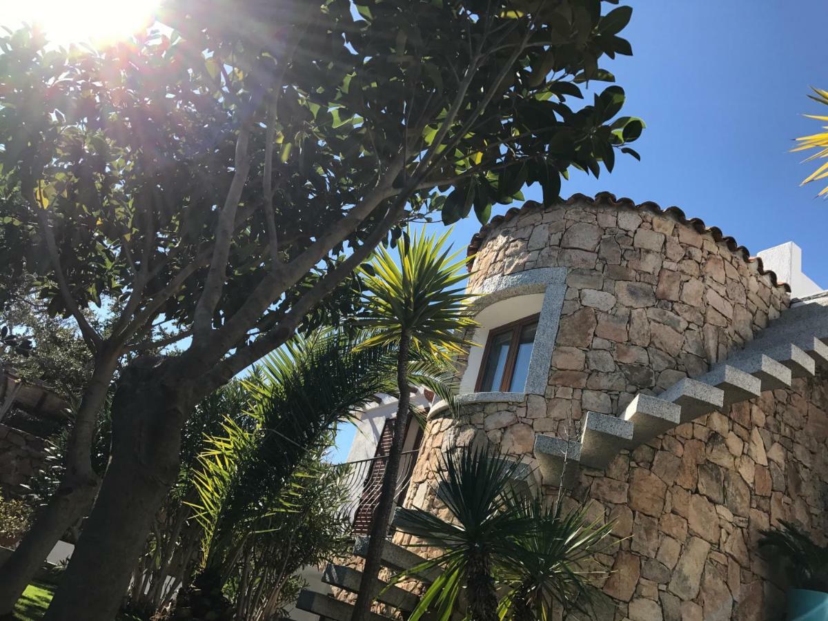 Le Case Del Mare Porto San Paolo  Exterior photo