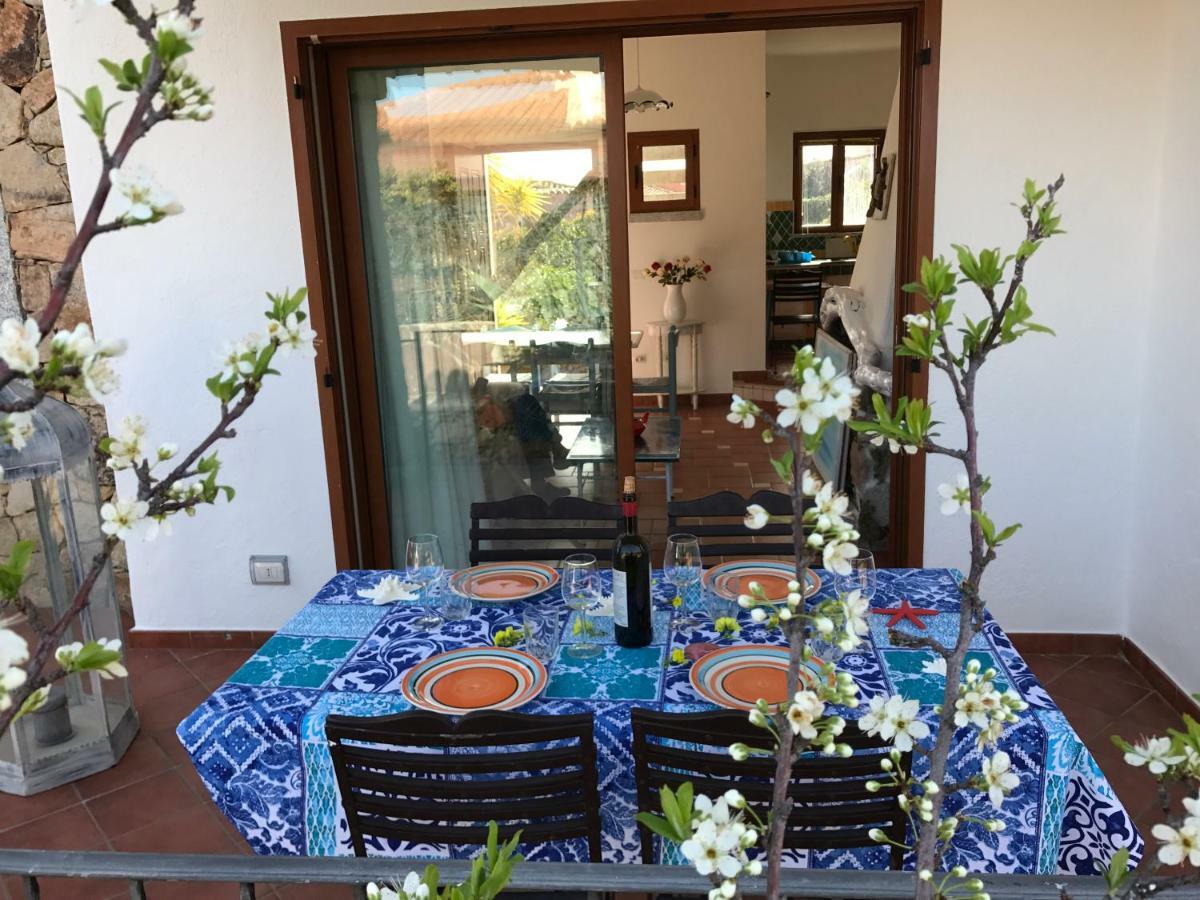 Le Case Del Mare Porto San Paolo  Exterior photo