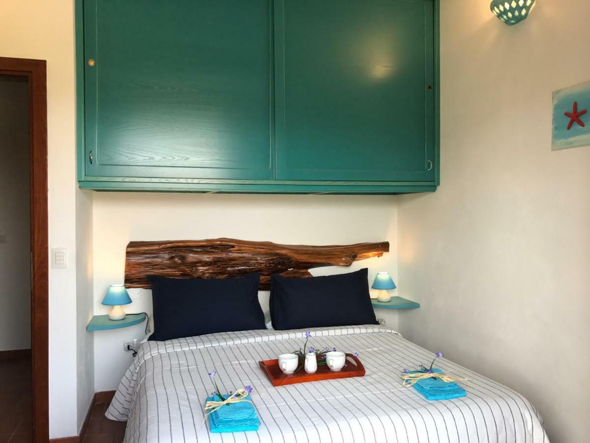 Le Case Del Mare Porto San Paolo  Exterior photo
